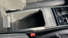 Volvo Xc40 1.5 T3 [163] R DESIGN 5dr Geartronic Petrol Estate